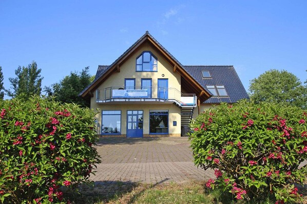 Extérieur maison de vacances [été]