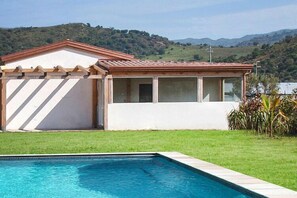 Piscine maison de vacances