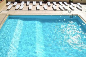 Holiday Home Swimming Pool