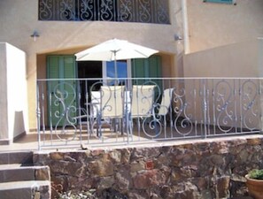 TERRASSE DE 13 M2