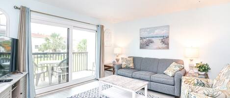 St. Augustine Beach Rentals Living Room