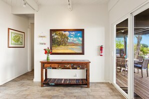 Welcome to Kauai Bay House