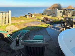 Outdoor area | Coastguard’s Cottage, Weybourne