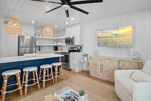 Welcome to Blue Breeze in Seagrove!