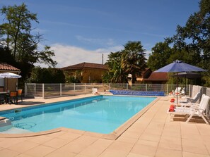 Piscine maison de vacances