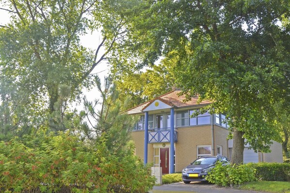 Extérieur maison de vacances [été]