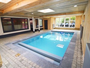 Holiday Home Swimming Pool