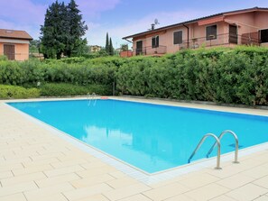 Holiday Home Swimming Pool