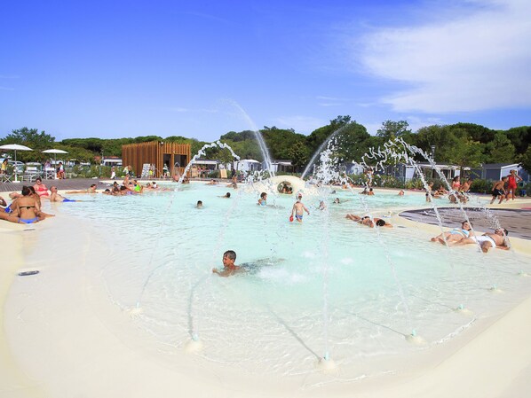 Holiday Home Swimming Pool