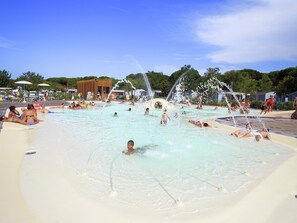 Schwimmbad des Ferienhauses