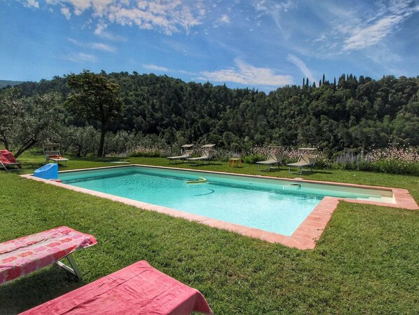 Holiday Home Swimming Pool