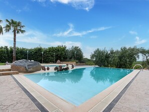 Holiday Home Swimming Pool