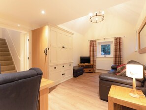 Living area | The Turret - Ockham Cottages, Ockham, near Guildford