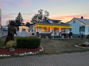 Somewhere in Time Cottage