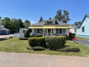 Main Image