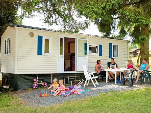 Holiday Home Exterior [summer]