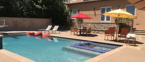 Private Pool Area 