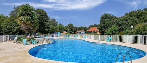 Schwimmbad des Ferienhauses