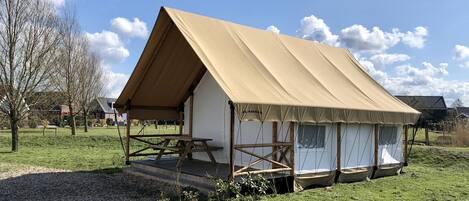 Extérieur maison de vacances [été]