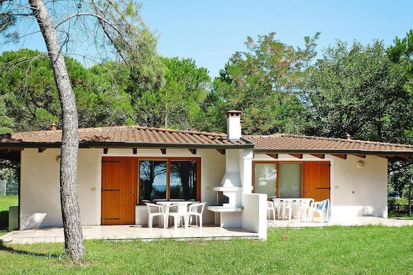 Holiday Home Exterior [summer]