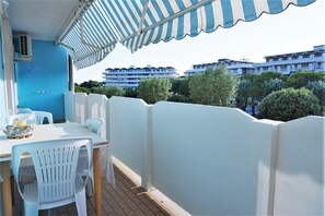 Terrasse / Balkon