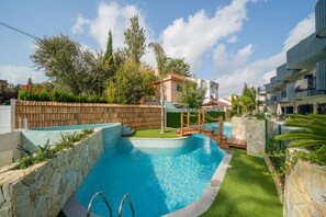 Piscine maison de vacances