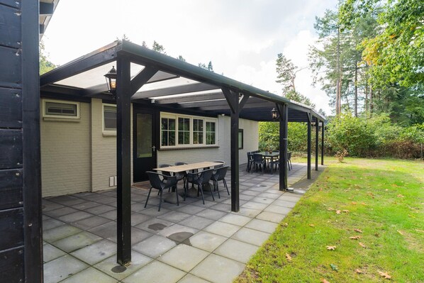 Holiday Home Exterior [summer]