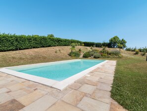 Schwimmbad des Ferienhauses
