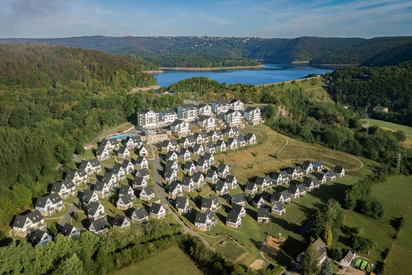 Außenseite Ferienhaus [Sommer]