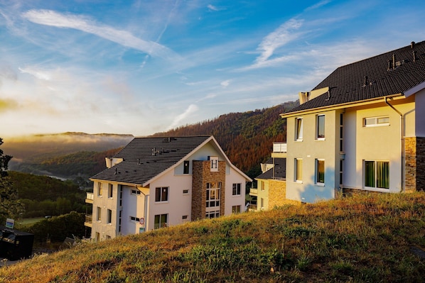 Außenseite Ferienhaus [Sommer]