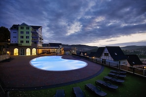 Holiday Home Swimming Pool