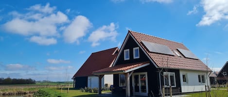 Extérieur maison de vacances [été]