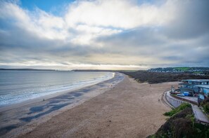 Skylark - 2 Bedroom Apartment - Tenby (12931)