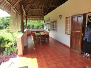Outdoor dining