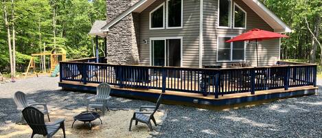 Front of Home with Wrap Around Deck