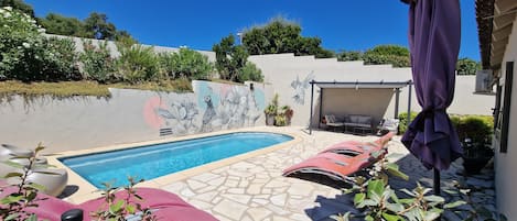 Villa Frisculina : piscine chauffée [pinarellu.com]