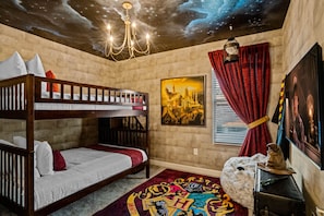Harry Potter themed room with double over double bunk beds & starry night sky!