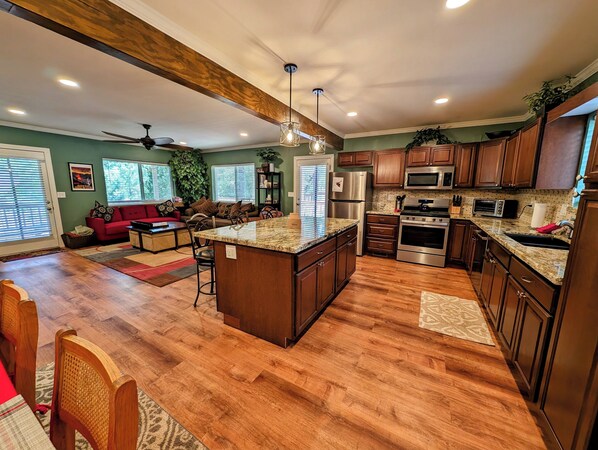 Private kitchen