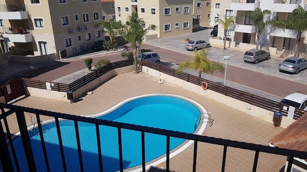 There is a communal pool on this site, along with pool-side showers and toilets