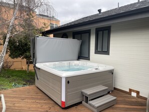 New Hot Tub installed February 2023