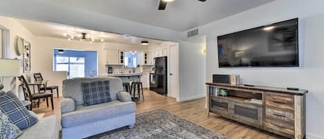 Gilbert Vacation Rental | 3BR | 2BA | 1,300 Sq Ft | 1 Step Required for Access