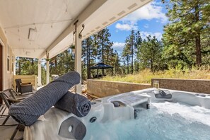 Bain à remous extérieur