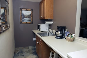 Kitchenette
