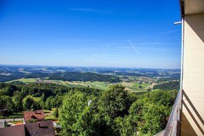 Aussicht vom Ferienhaus [Sommer]