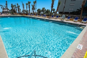 Beautiful Outdoor Pools