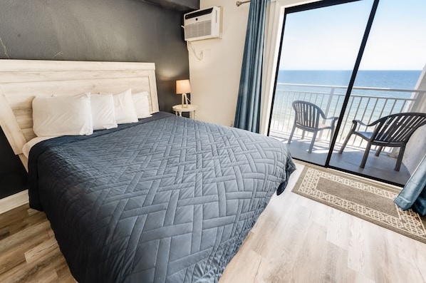 Large Living Area with Views of the Ocean, Beautifully Decorated
