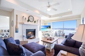 Well Designed Living Spaces
