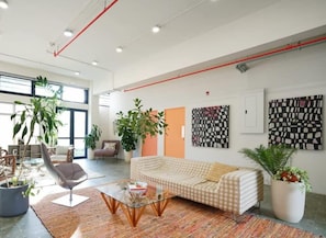 Third party co-working - Available for an additional cost