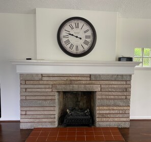 Electric Fireplace