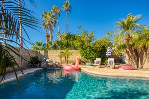 Outdoor private pool